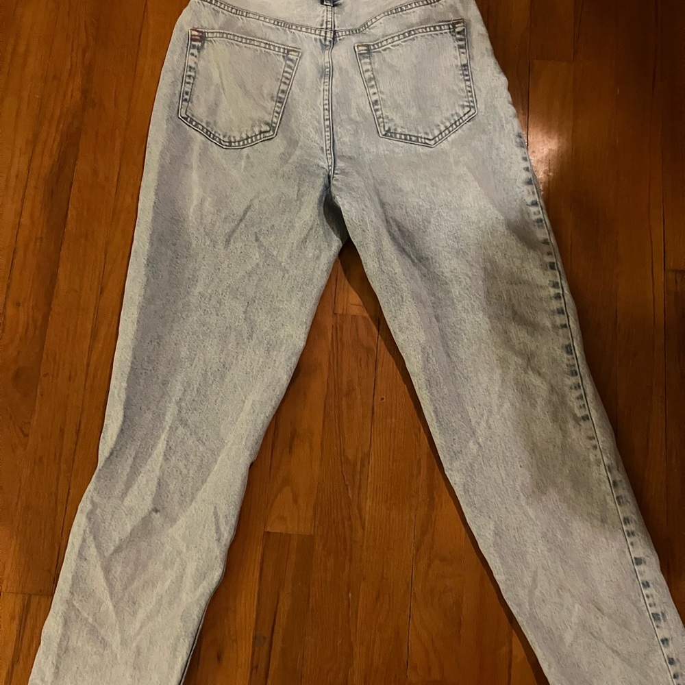 Urban outfitters size 28 jeans